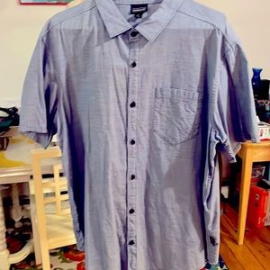M’s XL PATAGONIA “SLUB POPLIN” SS BU SHIRT. Excellent Condition (NW/OT) Lgt Blue